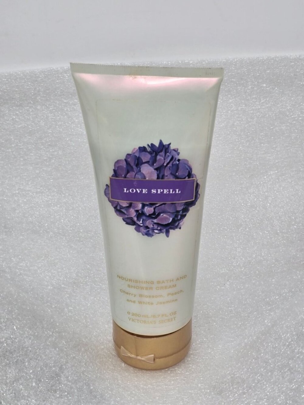 Victoria's Secret Love Spell Nourishing Bath Shower Cream Cherry Blossom Peach